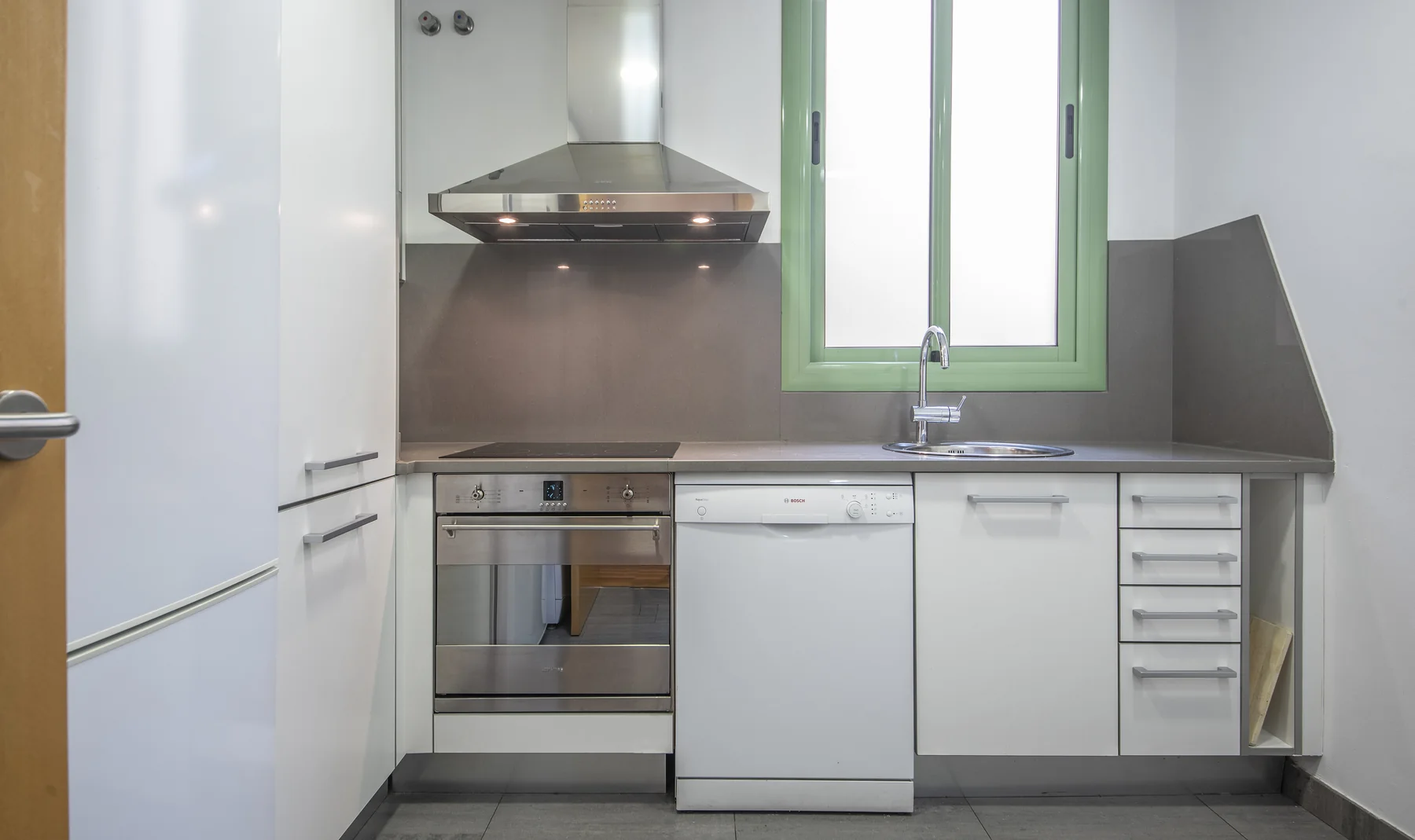 Suite Celia detall cuina totalment equipada 6