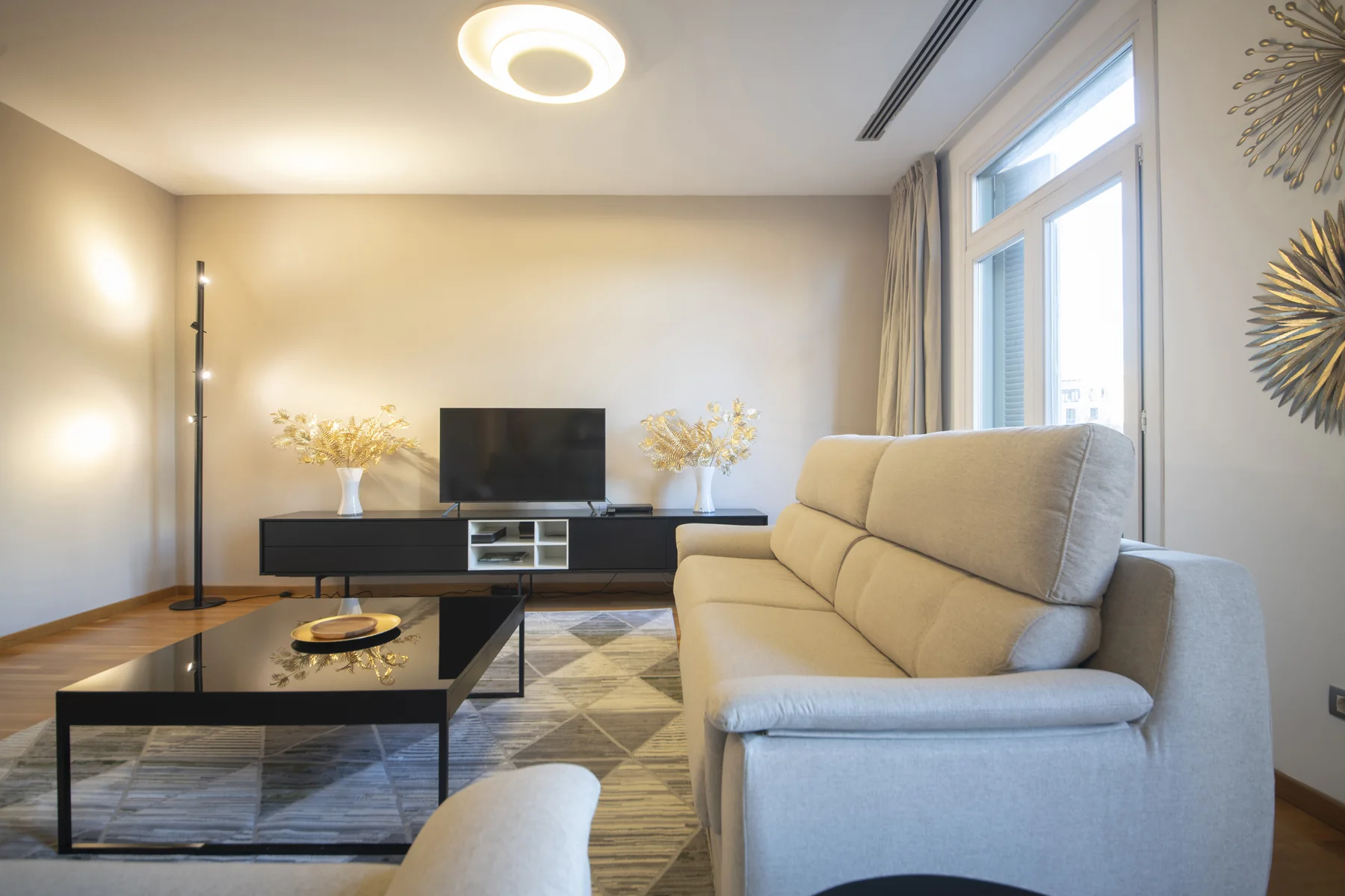Suite Celia ampli detall sala d'estar 31